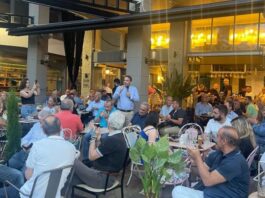 Συνάντηση Θανάση Παπαθανάση με πολίτες στο Αγρίνιο