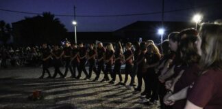 «Ριζικάρια – Στου Αη-Γιάννη τις Φωτιές» την Κυριακή στο Αιτωλικό