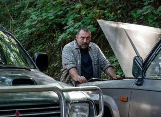 «Ο Εχθρός Δίπλα μου» στον Ελληνίς