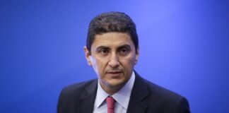 Ακρίβεια : Μέτρα ζητά ο ένας από τον υπουργός από τον άλλο….