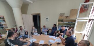 Ανυπότακτο Αγρίνιο : Συνάντηση με το ΔΣ του Σωματείου Εργαζομένων στο Δήμο