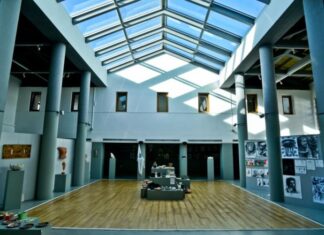 Εικαστικό Εργαστήρι Δήμου Αγρινίου: Έκθεση έργων των μαθητών του στην παλαιά Δημοτική Αγορά