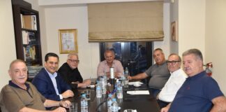 Επαφές Παπαναστασίου με παραγωγικούς φορείς