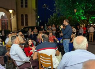 Σε χωριά του Ξηρομέρου ο Νεκτάριος Φαρμάκης