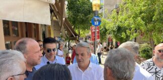 Περιοδεία του Κώστα Πιστιόλα στο κέντρο του Αγρινίου