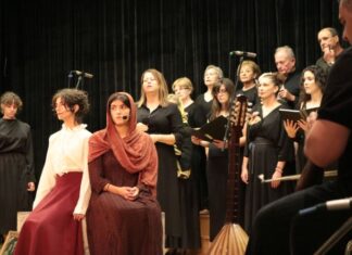 «Μνήμης Σπαράγματα»: Η συγκινητική επετειακή συνάντηση χορωδιών στο Αγρίνιο