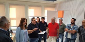 Ψήφισμα στο Δημαρχείο από τους κατοίκους της Παραβόλας για το λουκέτο στα ΕΛΤΑ