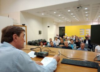 Η πρώτη μετεκλογική συνάντηση της παράταξης του Κώστα Καρπέτα