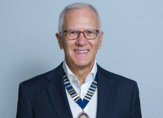 Με ομιλία του Δημήτρη Λινού ο πρώτος εορτασμός του Αγίου Ευαγγελιστού Λουκά, προστάτου του Ιατρικού Συλλόγου Αγρινίου