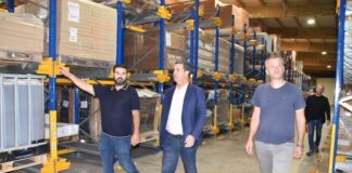 Επισκέψεις Παπαναστασίου σε επιχειρήσεις του Αγρινίου