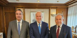 Συνάντηση Παπαθανάση με Φλωρίδη με παρόντα τον Πρόεδρο του Δικηγορικού Συλλόγου Αγρινίου