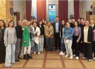 1ο Γ.Ε.Λ. Αγρινίου: Προτάσεις από τους μαθητές στο Δήμαρχο για την προώθηση της βιωσιμότητας και της κυκλικής οικονομίας