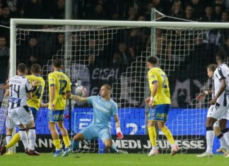 Καλύτερος ο Παναιτωλικός, αλλά μοιραία ήττα στην Τούμπα