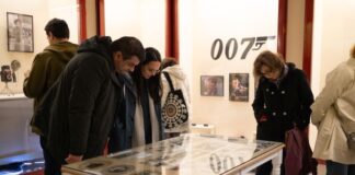 Εγκαινιάστηκε στο Παπαστράτειο η έκθεση «Αναλογική Εποχή» του Photopolis