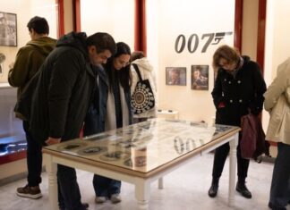 Εγκαινιάστηκε στο Παπαστράτειο η έκθεση «Αναλογική Εποχή» του Photopolis