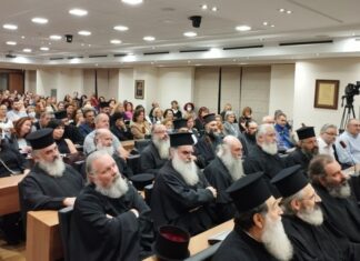 Ξεκίνησαν οι συναντήσεις της Σχολής Γονέων της Μητρόπολης στο Μεσολόγγι και το Αγρίνιο
