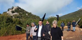 Απορεί ο Τριανταφυλλάκης γιατί οι ξενοδόχοι δεν ξιφουλκούν κατά των ιχθυοκαλλιεργειών