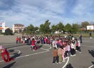Χριστουγεννιάτικες δράσεις σε σχολεία του Μεσολογγίου από τις κοινωνικές δομές