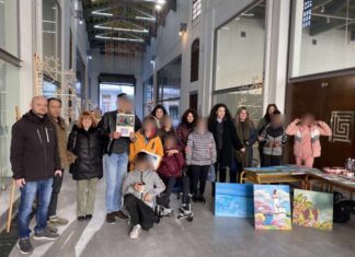 Χριστουγεννιάτικες δράσεις ευαισθητοποίησης του Ε.Ε.Ε.ΕΚ Αγρινίου