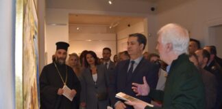 Δημοτική Πινακοθήκη Αγρινίου: Εγκαινιάστηκε η έκθεση «Ο Τόπος του Φωτός» με έργα της Βουλής