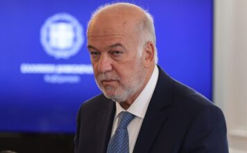 «Άδειασμα» Μητσοτάκη σε Φλωρίδη