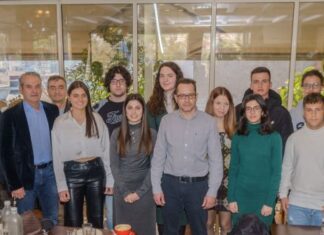 Το Ίδρυμα Ιωάννη & Ελισάβετ Κάππα βράβευσε τους αριστεύσαντες μαθητές του Αγρινίου