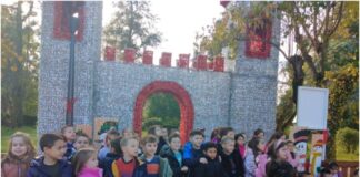 Τρία νηπιαγωγεία του Αγρινίου στόλισαν την παιδική χαρά στο Πάρκο