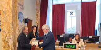 Απονεμήθηκαν τα βραβεία στους διακριθέντες του 2ου Διαγωνισμού Συγγραφής Θεατρικού Μονολόγου