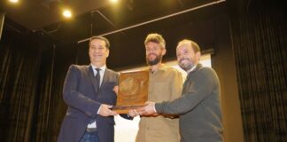 Τίμησαν το Φώτη Ζησιμόπουλο η ΓΕΑ και ο Δήμος Αγρινίου