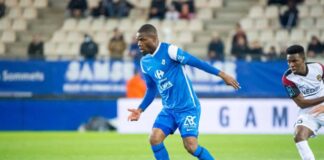 Κοντά στην απόκτηση του χαφ Μπαμπόκ ο Παναιτωλικός