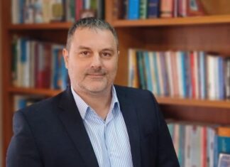 Η… λύπη Διαμαντόπουλου για τη στάση Σαλμά και Καραγκούνη