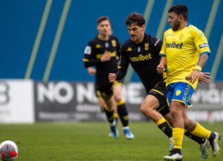 0-4 : Βαριά ήττα του Παναιτωλικού από τον Άρη στο Αγρίνιο