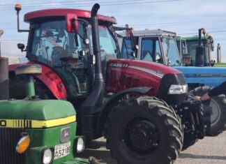 Ο Εμπορικός Σύλλογος Αγρινίου στο μπλόκο της Λεπενούς