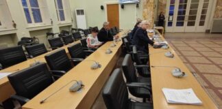 Τα άδεια έδρανα δεν δικαιολογούνται εύκολα