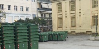 Ντεφιλέ… κάδων στις Καπναποθήκες