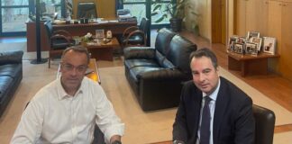 Συνάντηση Παπαθανάση με Σταϊκούρα : Επί τάπητος τα επόμενα έργα