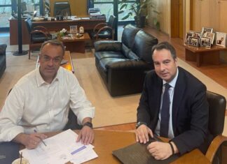 Συνάντηση Παπαθανάση με Σταϊκούρα : Επί τάπητος τα επόμενα έργα