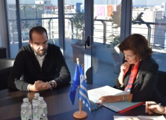 Συνάντηση του Νεκτάριου Φαρμάκη με την Πρέσβη της Γαλλίας