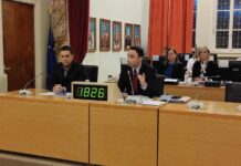 Ο κανονισμός λειτουργίας του Δημοτικού Συμβουλίου «κλώθεται» εννέα μήνες…