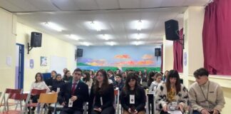 Mε επιτυχία στο Αγρίνιο το 1ο μαθητικό συνέδριο προσομοίωσης των συνεδριάσεων του ΟΗΕ