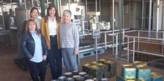 Προϊόντα στις Δομές του Δήμου Αγρινίου πρόσφερε η Γαλακτοκομική Σχολή Ιωαννίνων