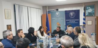 Με τον Εμπορικό Σύλλογο Μεσολογγίου συνταντήθηκε η Έλενα Κουντουρά