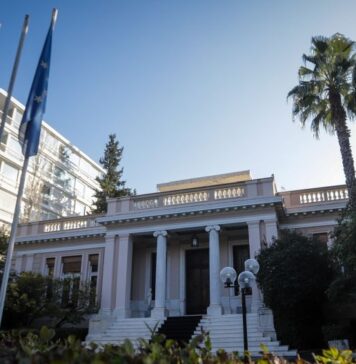 Το τέλος της… μονοπρόσωπης (αυτοδύναμης) εξουσίας