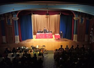 Με επιτυχία η θεατρική παράσταση της Χριστιανικής Ένωσης Αγρινίου για την Εθνική Παλιγγενεσία