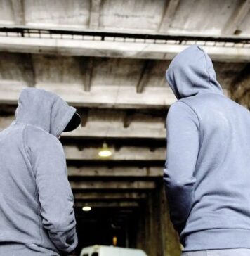 Aυξάνονται τα εγκλήματα που διαπράττονται από ανηλίκους