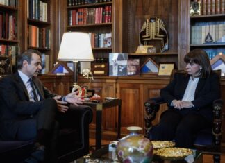 Οι (περιθωριακοί) ακροκεντρώοι, που θεωρούν ότι η ΝΔ τους… χρωστάει