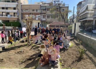 4ο Δημοτικό Σχολείο Αγρινίου: Μαθητές και εκπαιδευτικοί δίνουν χρώμα με τις ξεχωριστές δημιουργίες τους