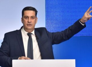 – Έσωσα την πόλη από την πολιορκία των Θεσσαλονικέων καντινιέρηδων