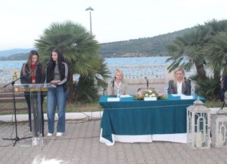 Παρουσιάστηκε στην Αμφιλοχία το βιβλίο του Δημήτρη Βλαχοπάνου «Από ήλιο και στάχτη»