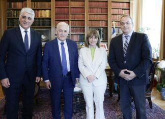 -Τον αντιπρόεδρο «βου» που τον έχετε βρε παιδιά;